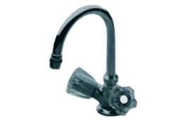 Water mengkraan verchroomd