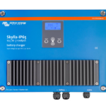 Acculader Victron Skylla IP65 12/70-1+1